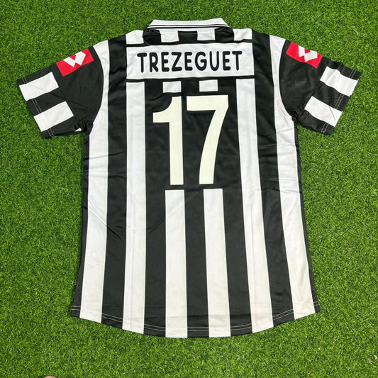 Camiseta retro de David Trezeguet de la Juventus, temporada 2001-2002