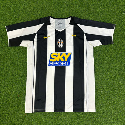 David Trezeguet #17 Juventus 2004-2005 Black White Home Retro Football Jersey