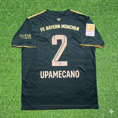 Maillot édition spéciale Oktoberfest du Bayern Munich 2021/22 – Dayot Upamecano 2