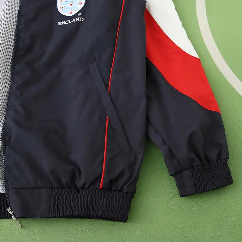 England Black Retro Windbreaker Jacket – | Coupe-Vent | Maillot de football coupe-vent