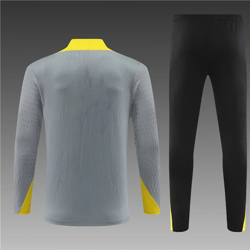 Liverpool Trainingsanzug Gelbes Trainings-Oberteil-Paket