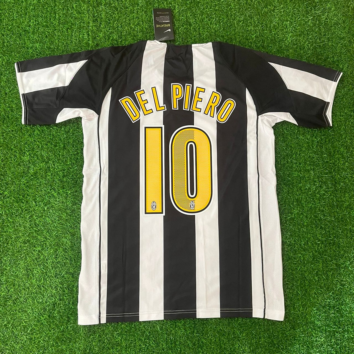 Alessandro Del Piero Juventus 2004-2005 White & Black Retro Jersey