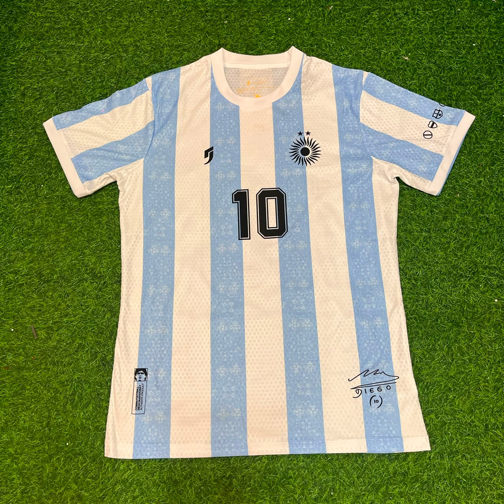 Diego Armando Maradona 10 - Argentina Legendary White Retro Kit Jersey Trikot Maillot Soccer Shirt