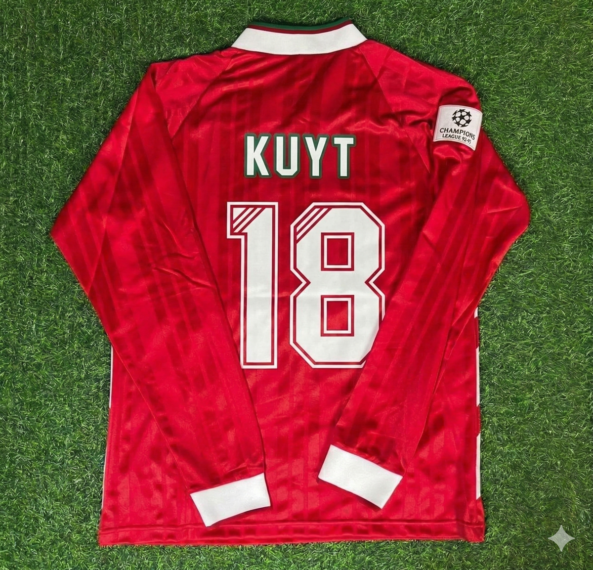 Liverpool Long Sleeve Retro Jersey – Dirk Kuyt