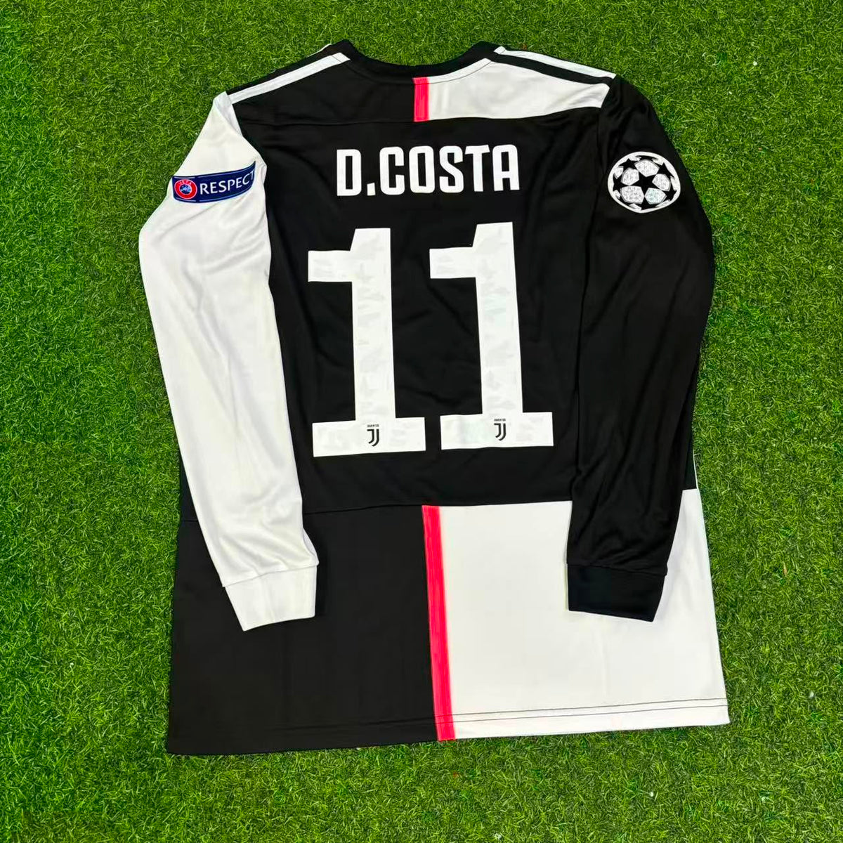 Camiseta retro Juventus 2019/20 de manga larga en blanco y negro – Douglas Costa 11