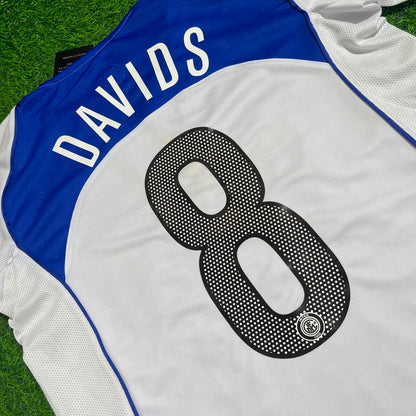 Camiseta de fútbol retro blanca del Inter de Milán 2004-2005 de Edgar Davids
