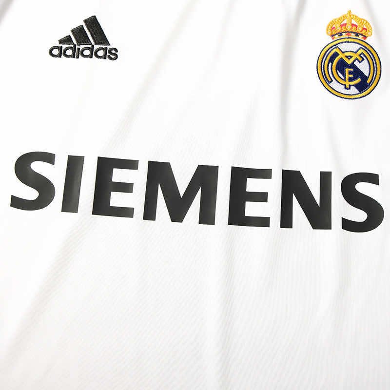 Real Madrid C.F. 2005-2006 Season White Home Retro Football Jersey Trikot Maillot