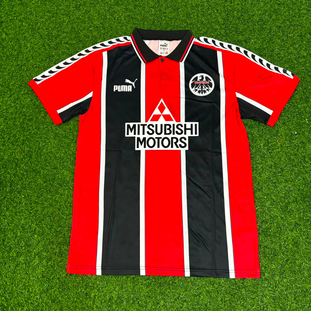 Maillot de football rétro domicile Eintracht Francfort saison 1996/1997