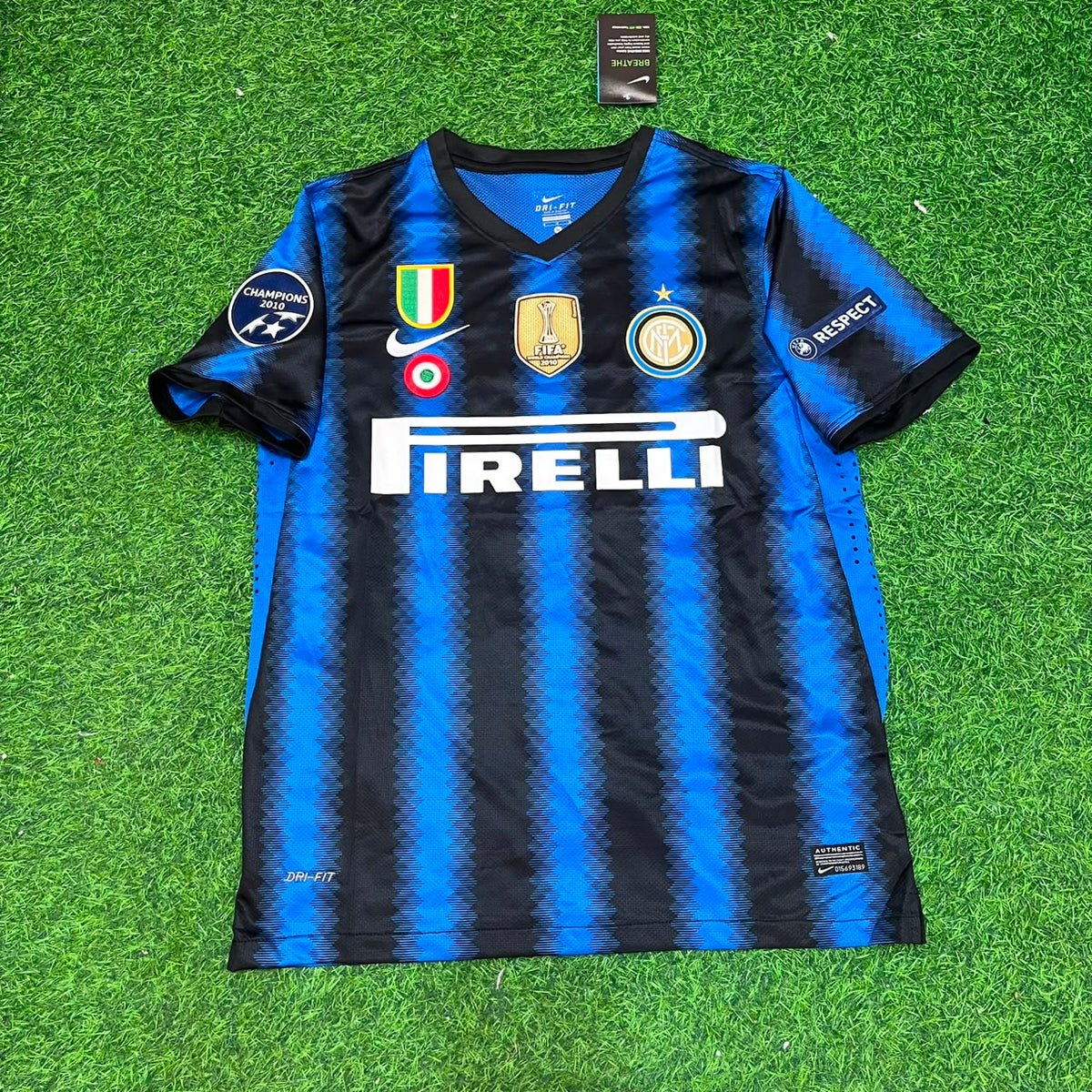 Esteban Cambiasso Inter 2011/2012 Football Jersey