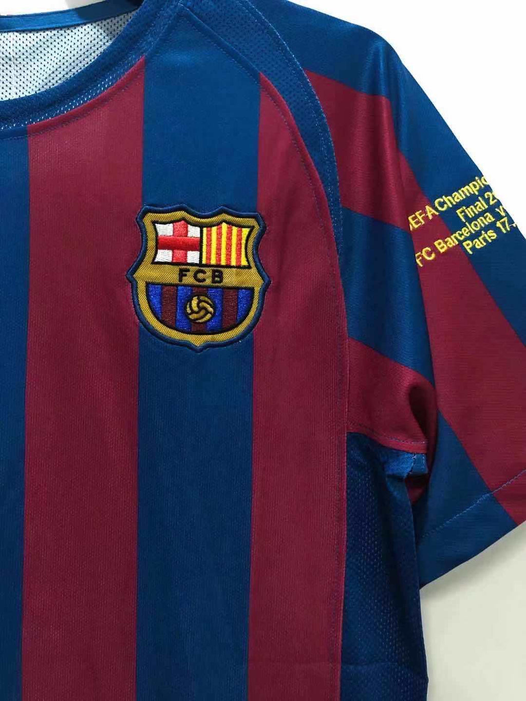Carles Puyol #5 Barcelona 2006 Retro Football Jersey Soccer Shirt