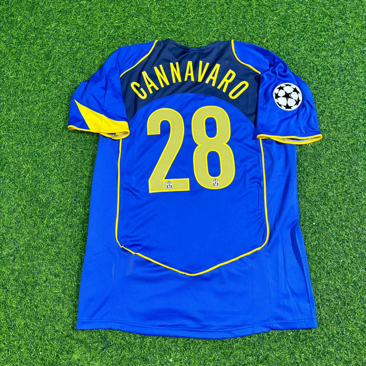 Fabio Cannavaro Juventus 2004-2005 Blaues Retro-Fußballtrikot