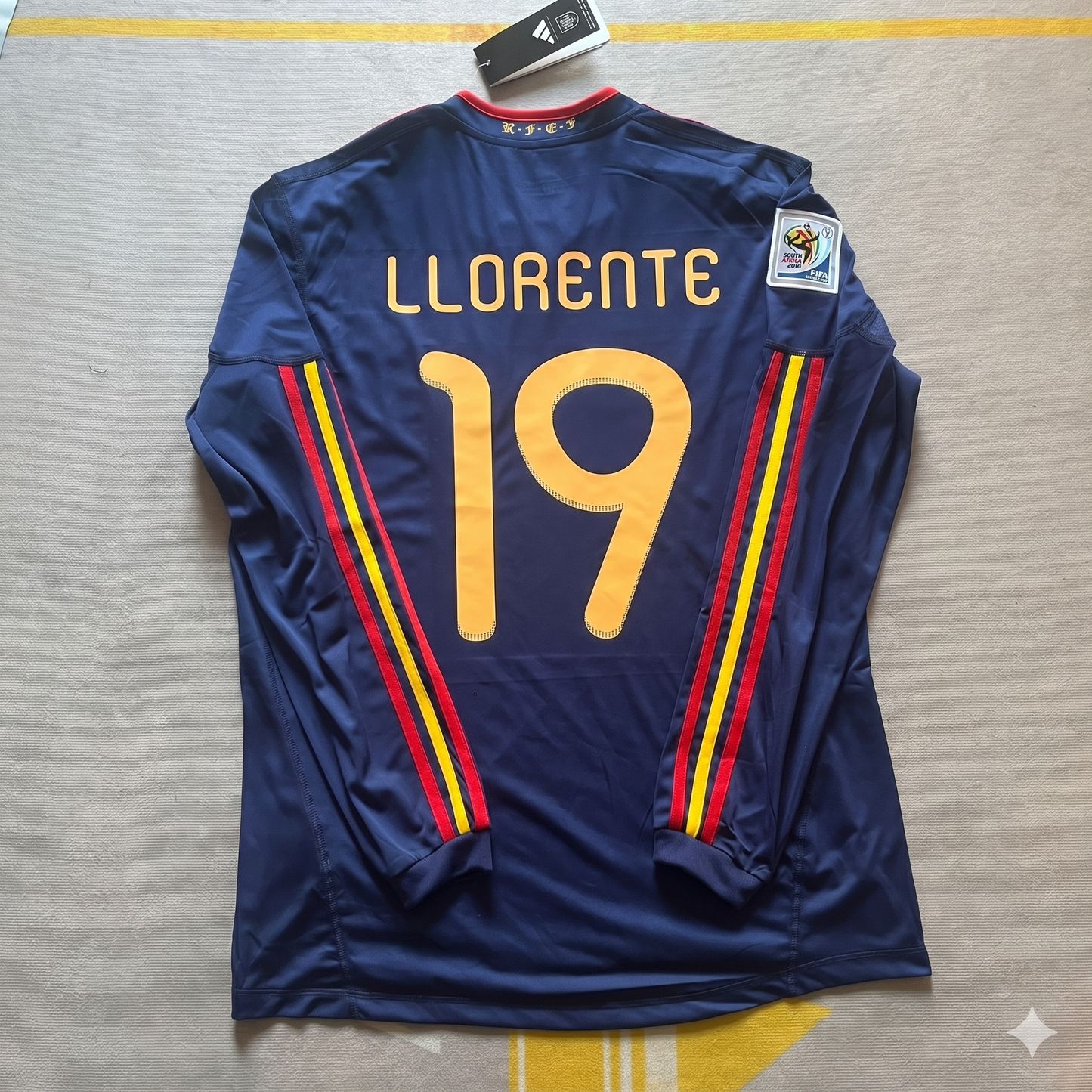 Fernando Llorente – Spanien 2010 Weltmeisterschaft Finale Retro Trikot