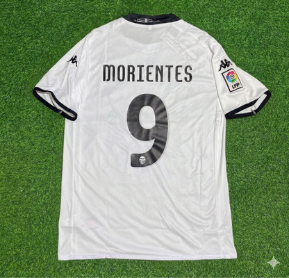 Camiseta de fútbol retro blanca del Valencia de Fernando Morientes #9