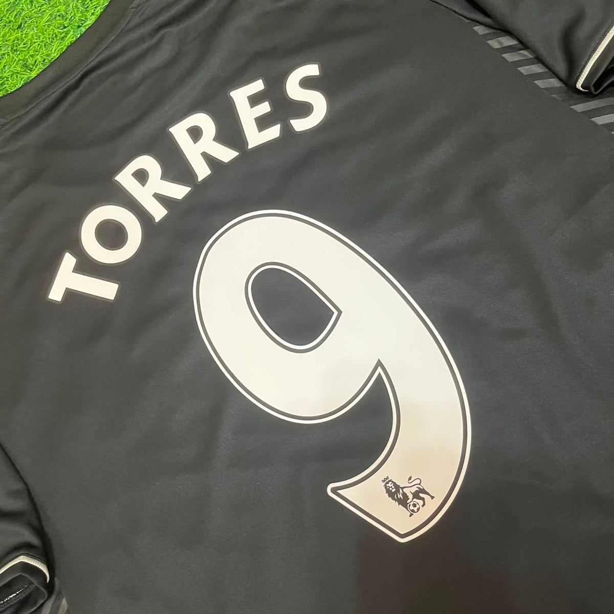 Chelsea 2013/14 Black Retro Football Jersey – Fernando Torres