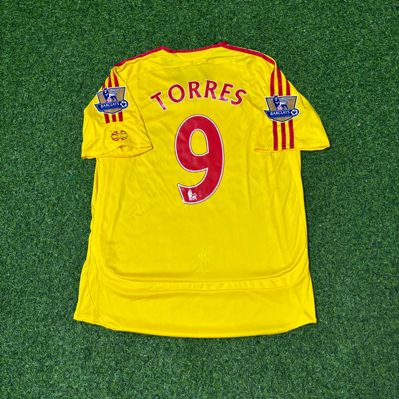 Fernando Torres Liverpool 2007 Gelbes Retro-Fußballtrikot-Set