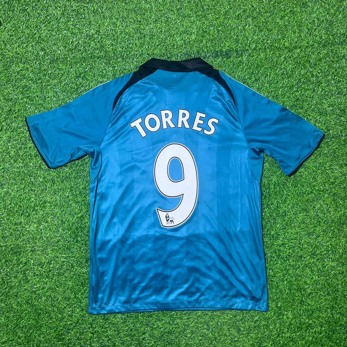 Maillot de football rétro vert Liverpool 2008/09 – Fernando Torres
