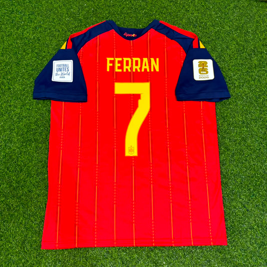 Maillot de football domicile Ferran Torres #7 Espagne Coupe du Monde 2026