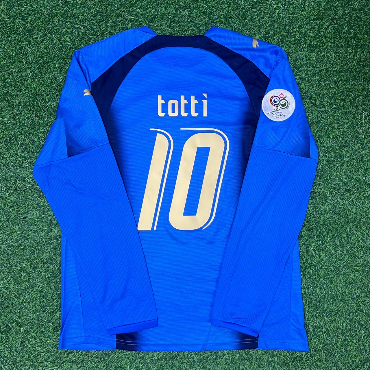 Francesco Totti #10 Italy 2006 World Cup Final Long Sleeve Retro Jersey Maillot Trikot Maglia Soccer Shirt