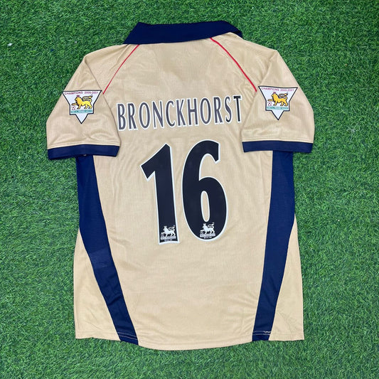 Camiseta de fútbol retro dorada de visitante del Arsenal 2001-2002 de Giovanni van Bronckhorst