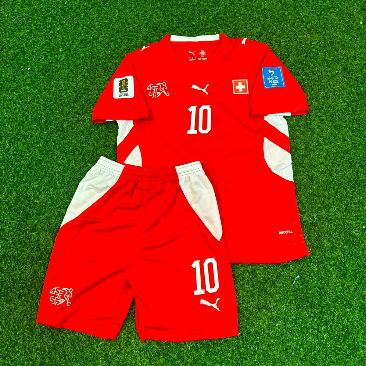 Granit Xhaka n° 10 Suisse Coupe du Monde 2026 Maillot Enfant