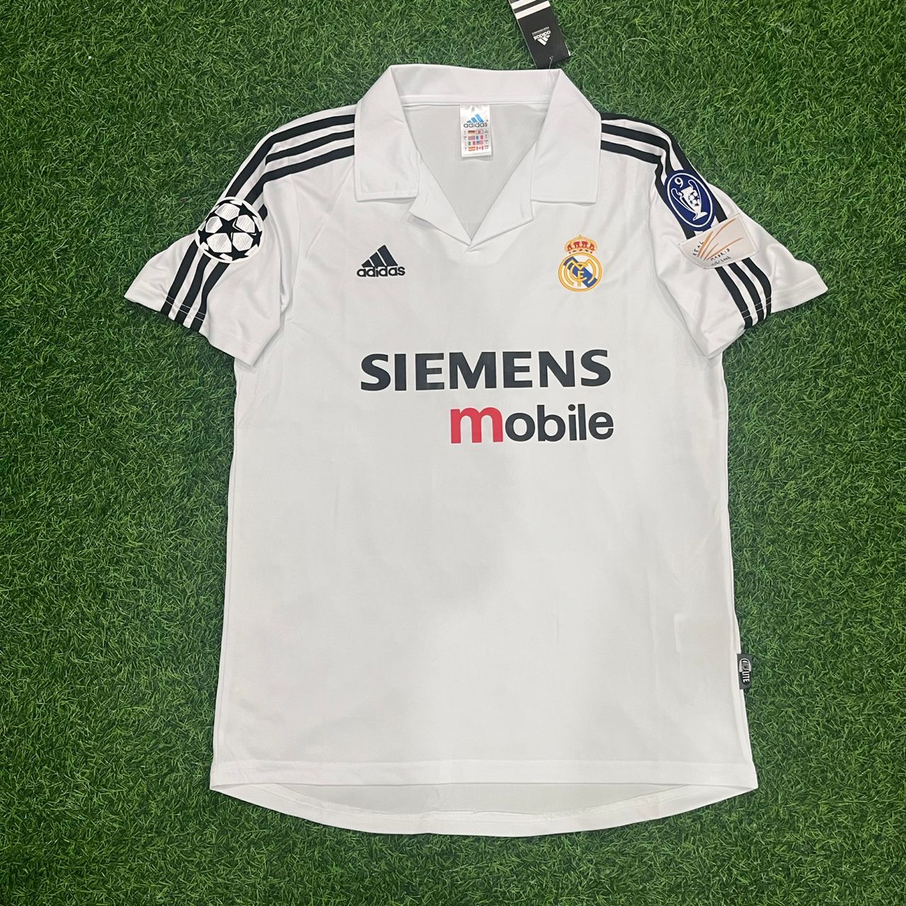 Guti Hernández Real Madrid 2002–2003 Home Retro Football Jersey Kit