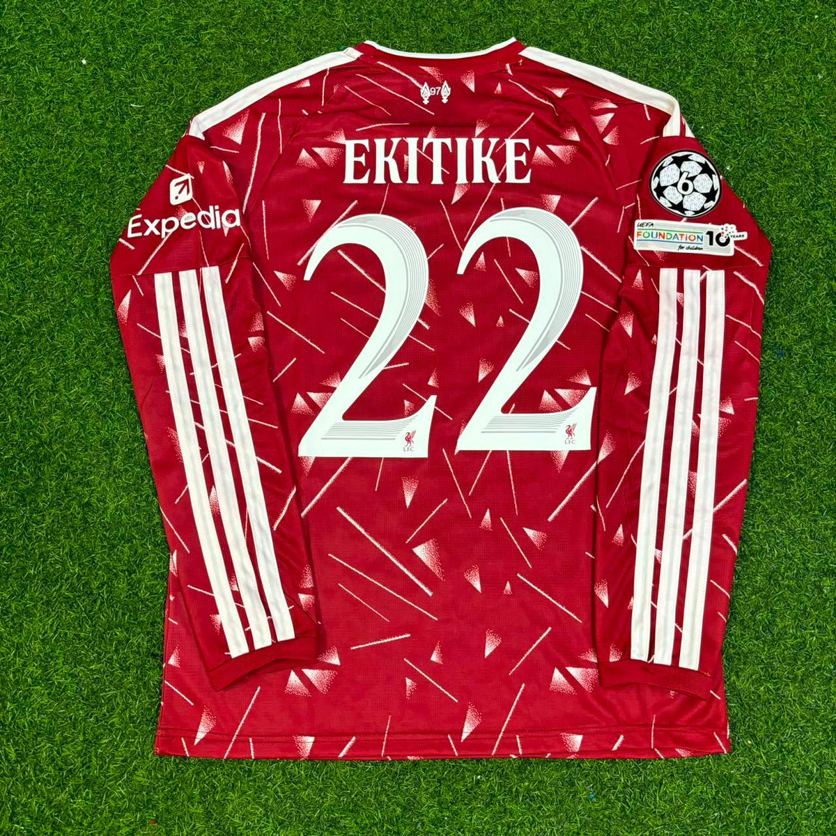 Hugo Ekitike Liverpool 2027 Neue Saison Champions-League-Aufnäher Langarm-Heim-Fußballtrikot-Set