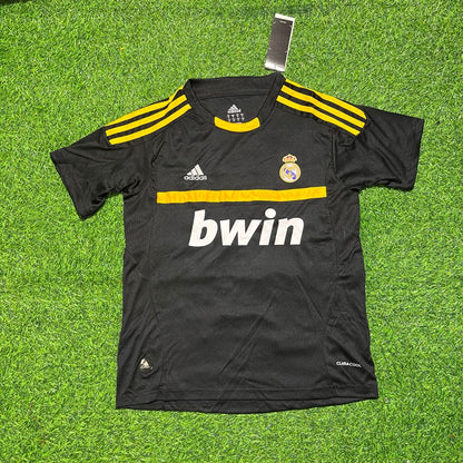 Iker Casillas Real Madrid 2011/2012 Goalkeeper Black Retro Football Jersey