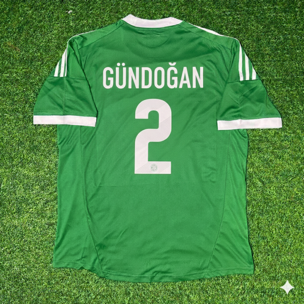 Maillot de football rétro vert Allemagne EURO 2012 – Ilkay Gundogan