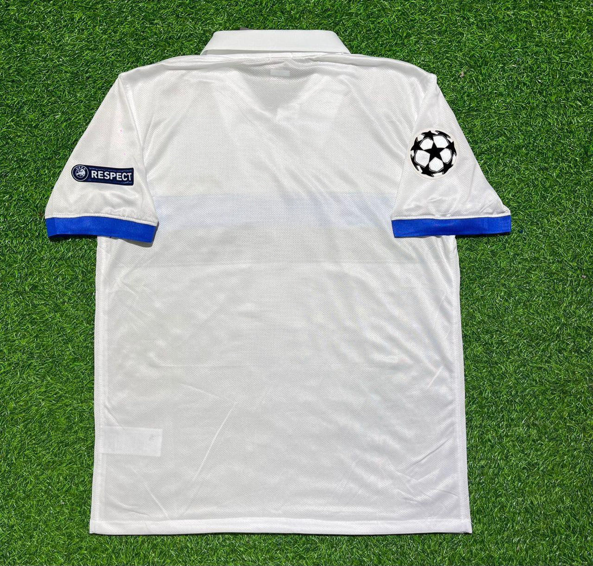 Maillot de football rétro blanc de l'Inter 2009/2010