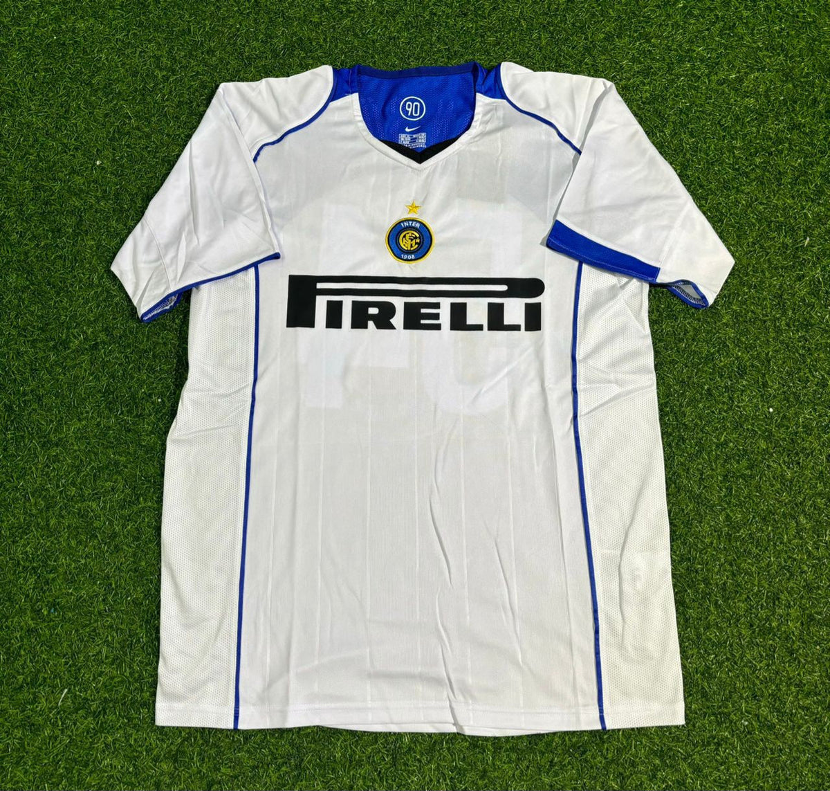 Inter Mailand Retro Trikot 2004-2005 Weiß