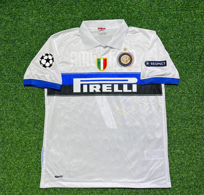 Maillot de football rétro blanc de l'Inter 2009/2010