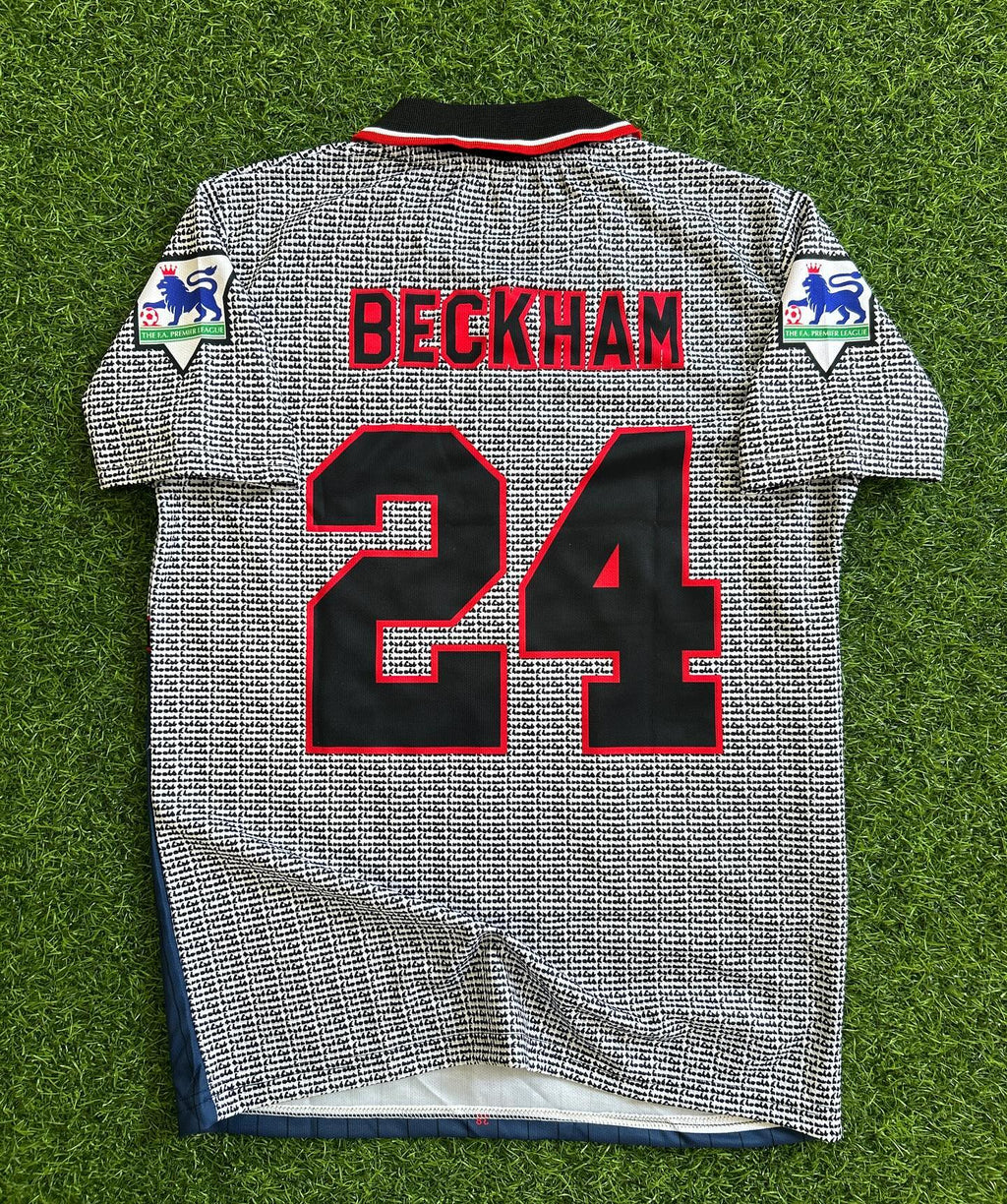 David Beckham Manchester United Retro Jersey