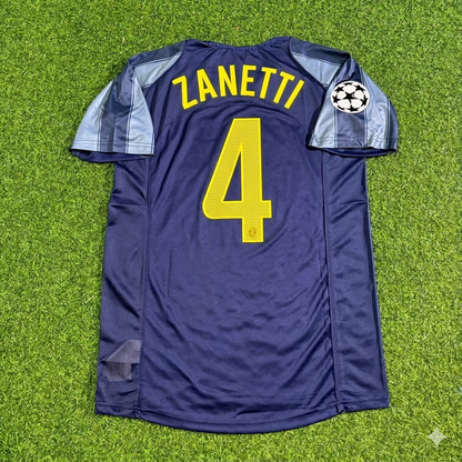 Camiseta de fútbol retro del Inter de Milán 2004-05 de Javier Zanetti #4