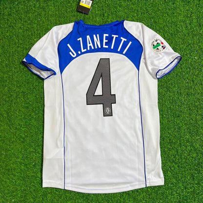 Camiseta de fútbol retro blanca del Inter de Milán 2004-2005 de Javier Zanetti