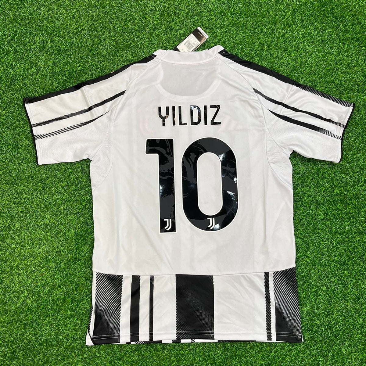 Kenan Yildiz Juventus New Season 2026 Jersey Soccer Shirt