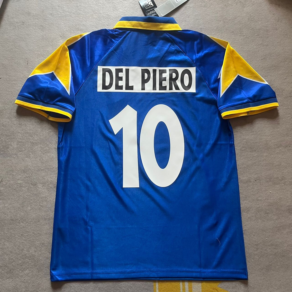 Alessandro Del Piero 10 – Juventus 1995–1997 Retro Kit Trikot – | Jersey | Maillot
