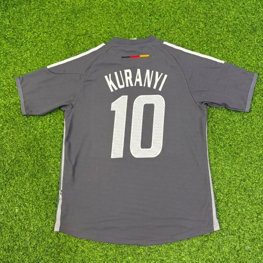 Maillot de foot rétro spécial gris Coupe du Monde 2002 Kevin Kuranyi Allemagne