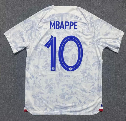 Kylian Mbappe #10 Frankreich 2022 WM Auswärts Retro Trikot Fußballtrikot