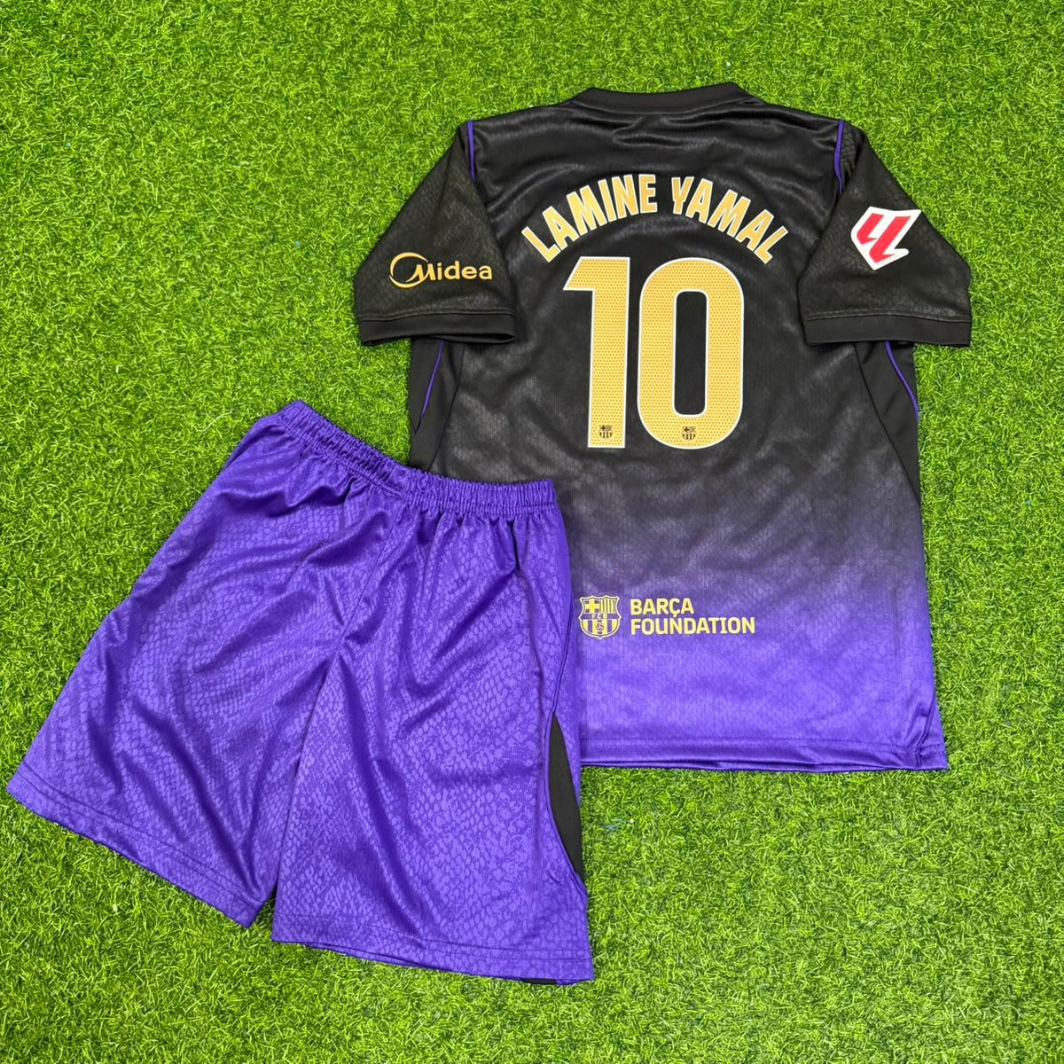 Lamine Yamal #10 Barcelona Auswärtstrikot Kinder Trikot Maillot Fußballshirt Neue Saison