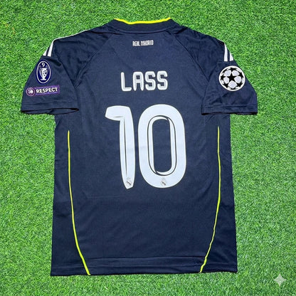 Lassana Diarra 10- Real Madrid 2010/2011 Retro Jersey Trikot