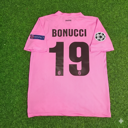 Maillot de football rétro rose Juventus de Leonardo Bonucci, saison 2012-2013