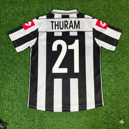 Lilian Thuram Juventus Retro-Trikot der Saison 2001/2002