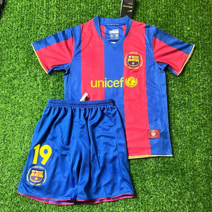 Lionel Messi Barcelona 07/08 Home Kids Kit – Kit Jersey for Children – | KinderTrikot | Maillot Enfant Soccer Shirt
