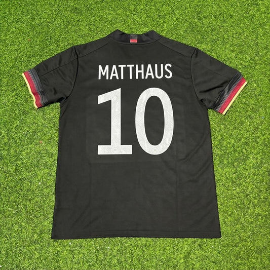 Camiseta de fútbol retro negra de Alemania de Lothar Matthäus #10