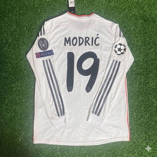 Luka Modrić #19 Real 2014 Lisbon Final Long Sleeve Jersey Soccer Shirt