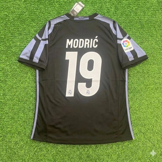Luka Modrić 19- Real Madrid 2016 Black Retro Football Jersey