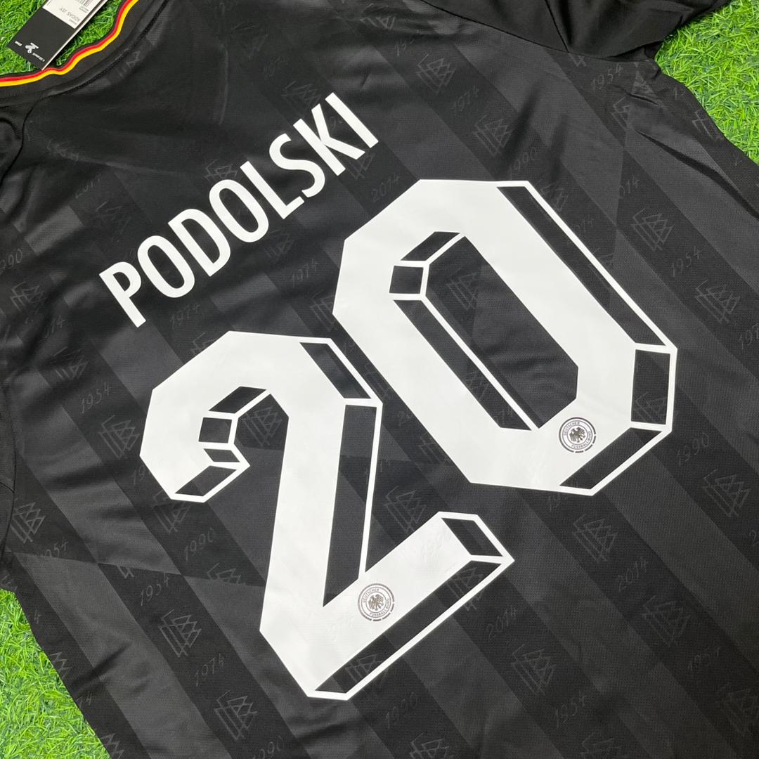 Lukas Podolski 20# Maillot de football rétro vintage noir Allemagne