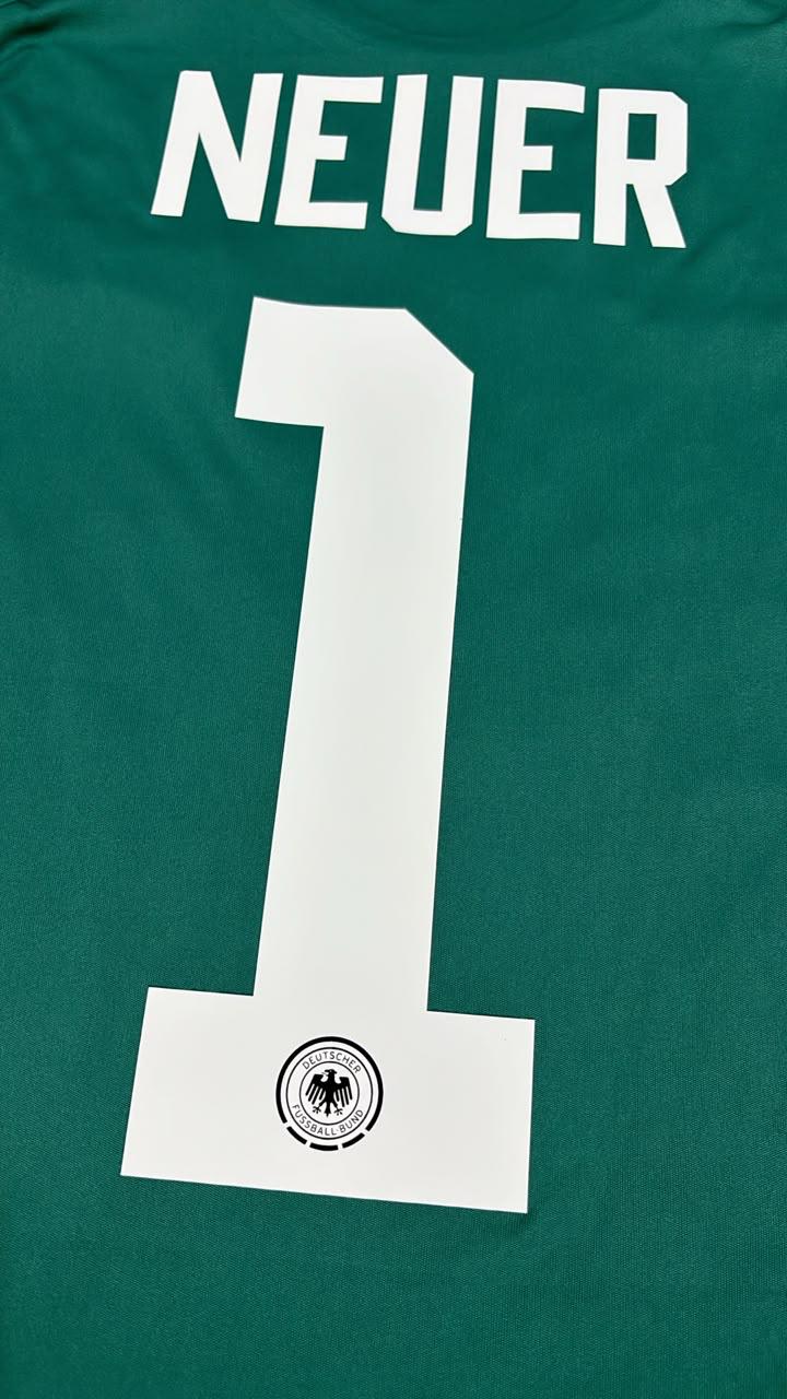 Maillot de football Manuel Neuer Allemagne 2026 - Gardien de but - Patch Héritage