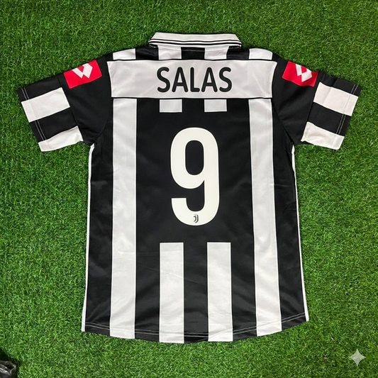 Camiseta retro de Marcelo Salas de la Juventus de la temporada 2001-2002