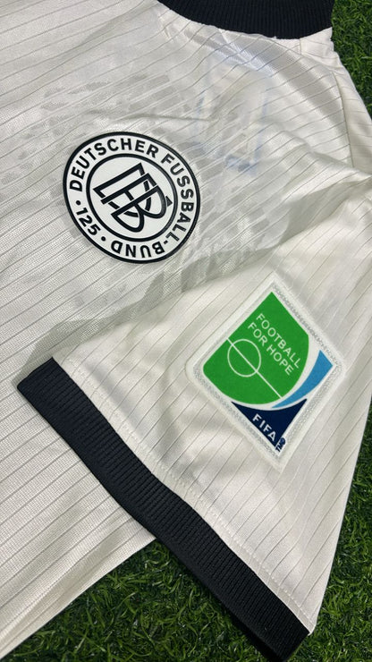 Mario Götze Deutschland WM 2014 Special Edition Weißes Retro-Fußballtrikot